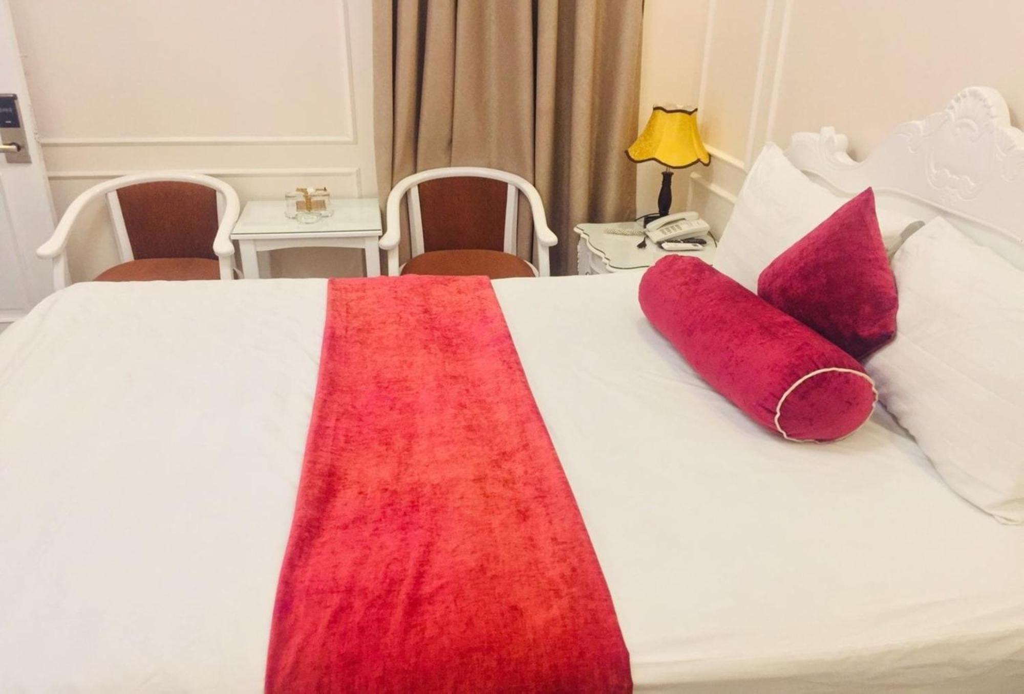 Khai Hung Hotel Binh Chanh مدينة هوشي منه المظهر الخارجي الصورة